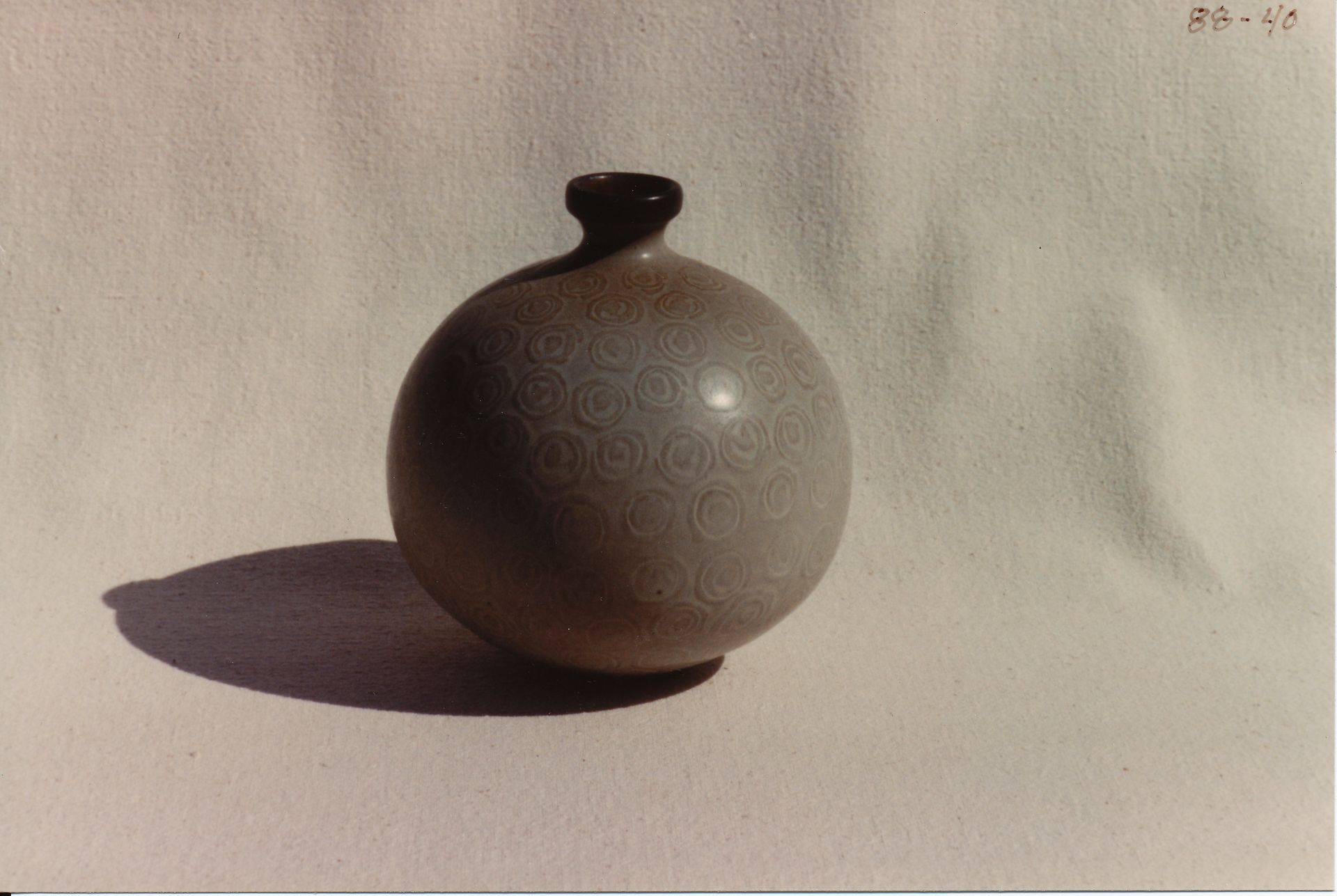 Sphere Bottle (Ball Vase)