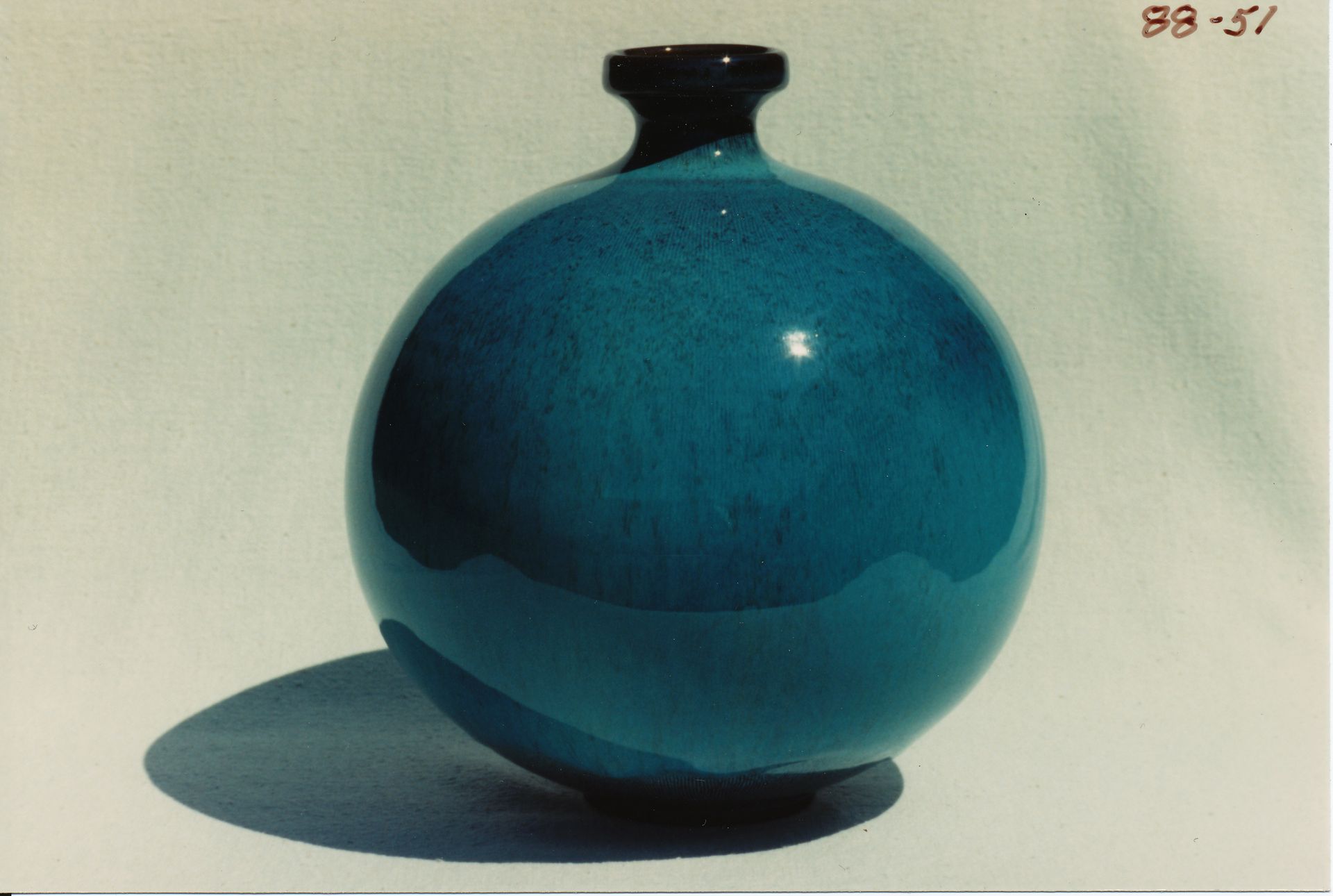 Sphere Bottle (Ball Vase)