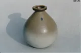Sphere-cone bottle