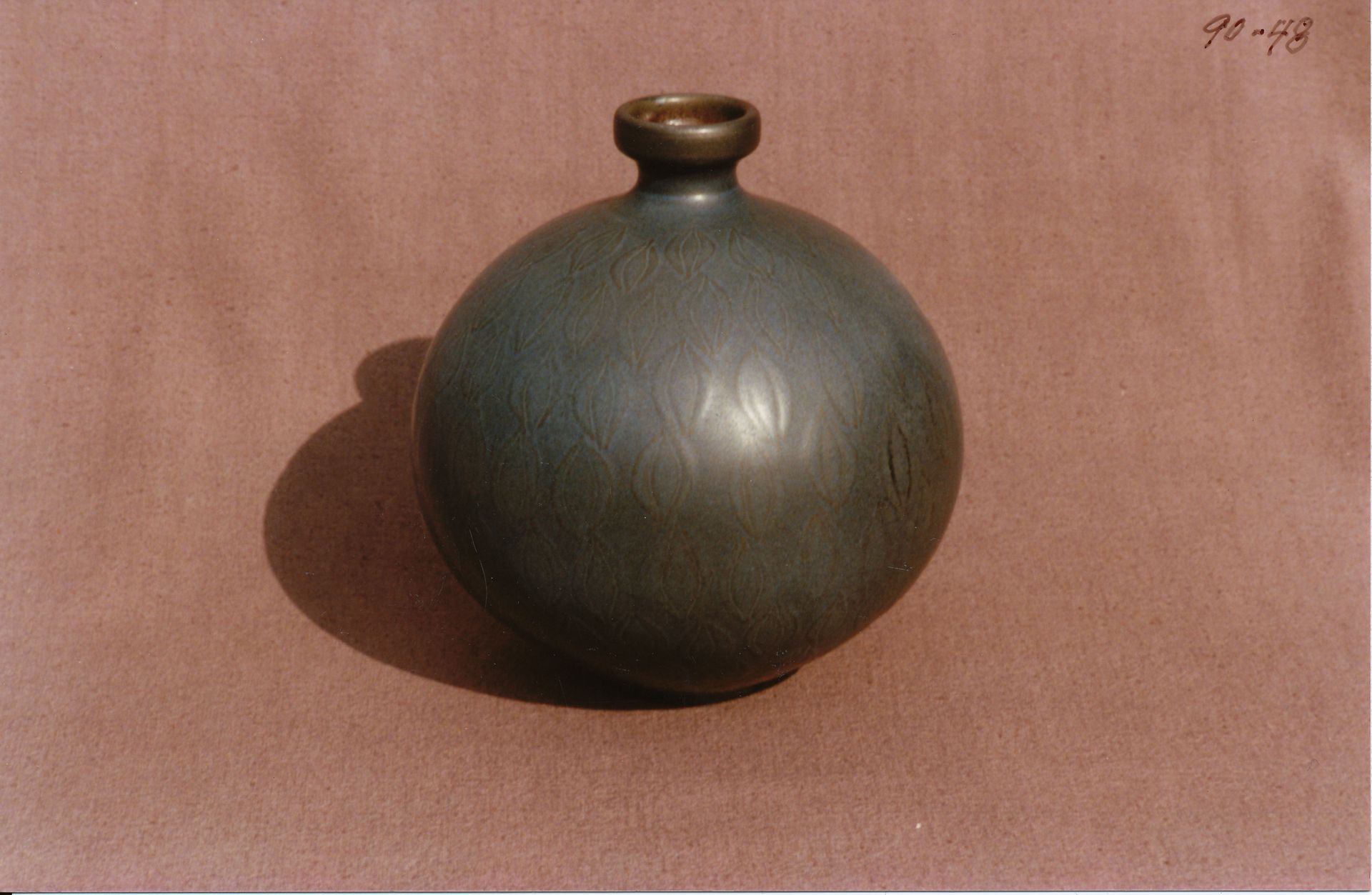 Sphere Bottle (Ball Vase)