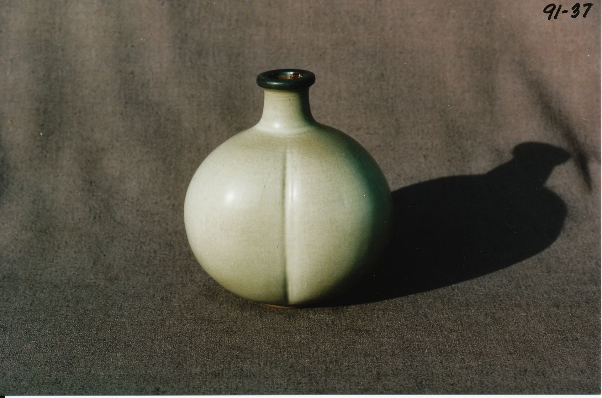 Bilobe Bottle