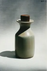 Decanter w/ ground-in stopper