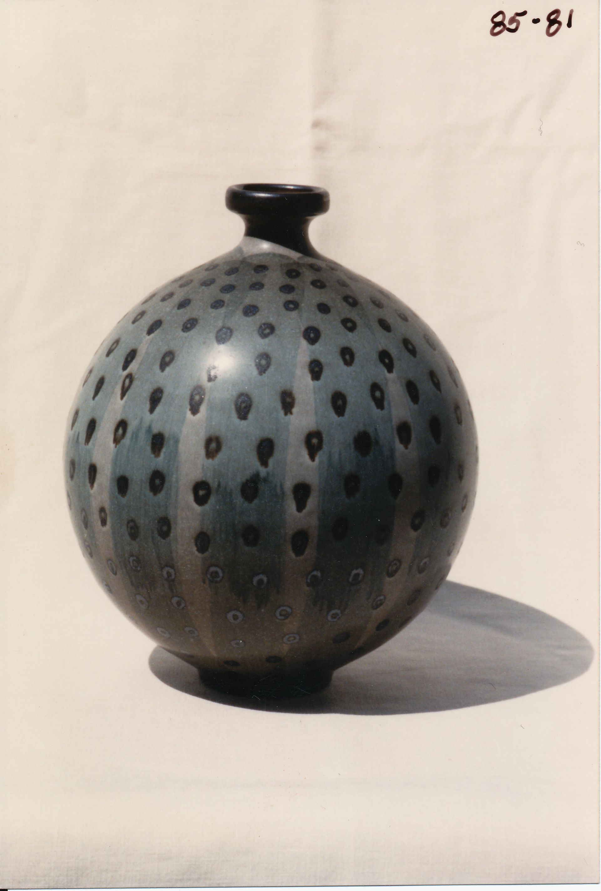 Ball Vase (Sphere Bottle)